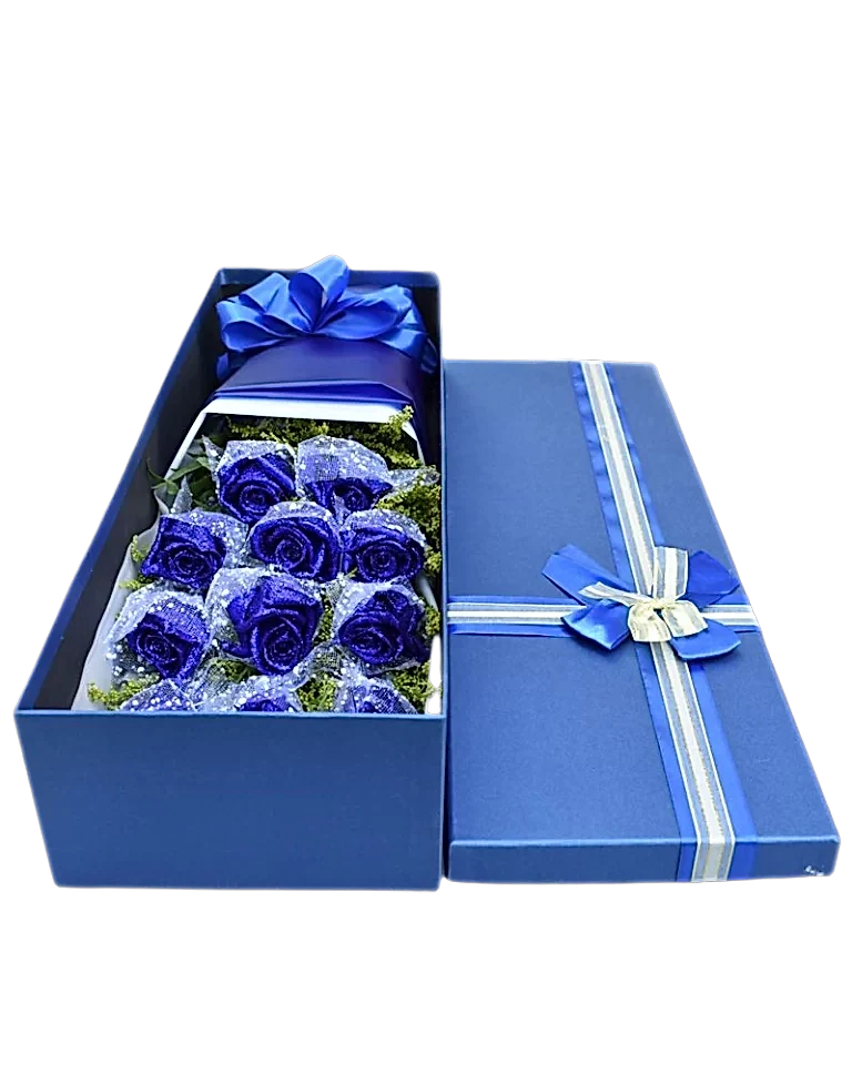 11 Blue Roses in Luxury Boxa