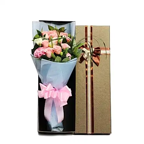 11 Pink Roses in Luxuy Box
