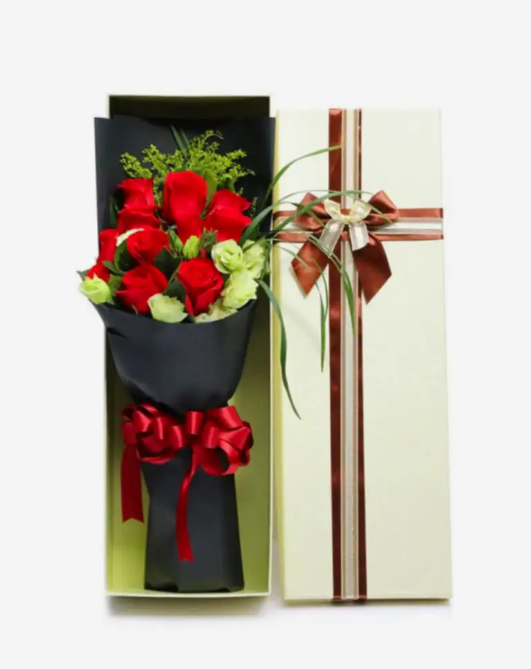 11 Red Roses in Luxuy Boxa