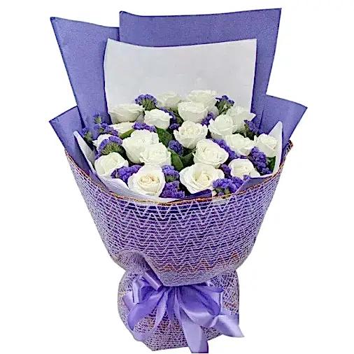 19 White Roses